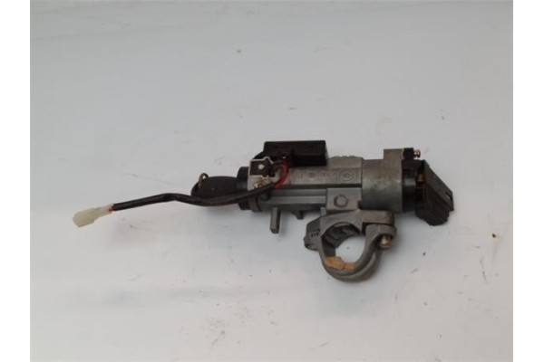Recambio de clausor para daewoo kalos 1.4 se referencia OEM IAM 96540559 7541273 