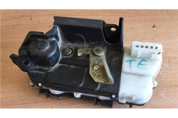 Recambio de cierre electromagnetico trasero izquierdo para citroen xsara berlina 1.9 td px referencia OEM IAM   