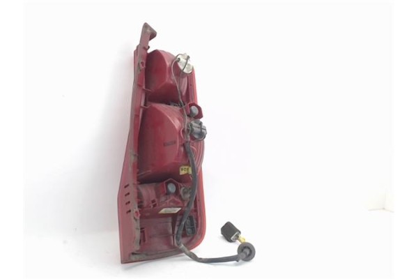 Recambio de piloto trasero izquierdo para hyundai matrix (fc) referencia OEM IAM  92401170 