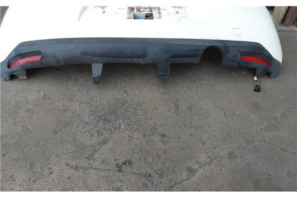 Recambio de paragolpes trasero para citroen c3 1.2 collection referencia OEM IAM 7410KZ  
