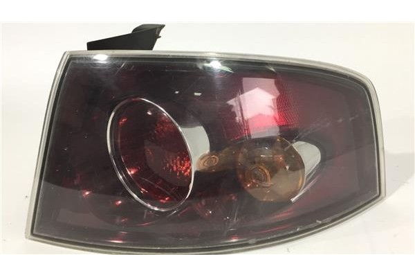 Recambio de piloto trasero derecho para seat ibiza (6l1)(04.2002 ) 1.9 sdi referencia OEM IAM 6L6945096 6L6945112 