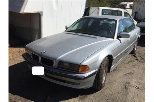 bmw serie 7 (e38) del año 1998