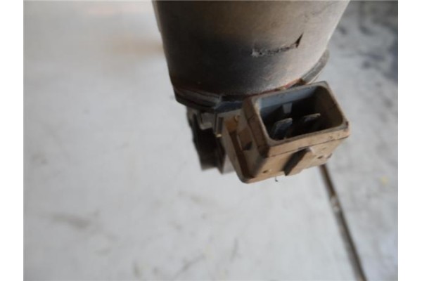 Recambio de mecanismo elevalunas trasero derecho para citroen xsara berlina referencia OEM IAM 922455  