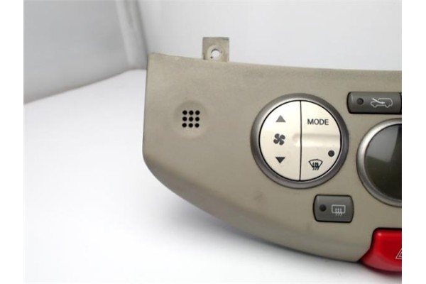Recambio de radiador aire acondicionado para peugeot 3008 1.6 hdi referencia OEM IAM 1636437280  