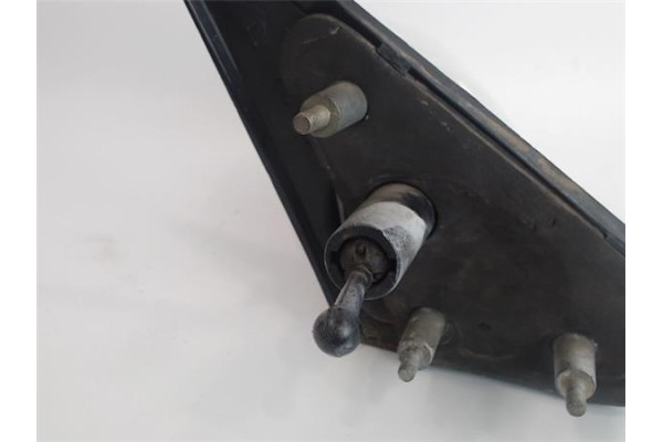 Recambio de retrovisor izquierdo para renault r 19 berl. con portón (b/c53) referencia OEM IAM   