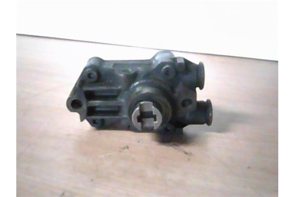 Recambio de bomba combustible para mercedes-benz sprinter furgón 2.2 313 cdi (903.661-662) referencia OEM IAM A61109000350 04400