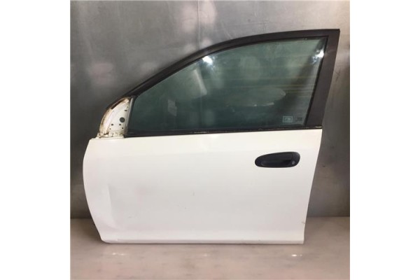 Recambio de puerta delantero izquierda para honda civic vi 1.6 referencia OEM IAM   