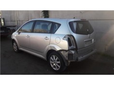 toyota corolla verso (r1) del año 2005