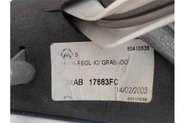 Recambio de retrovisor izquierdo para ford escort cabrio referencia OEM IAM  94AB17683FC 