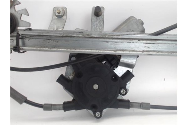 Recambio de mecanismo elevalunas delantero derecho para citroen berlingo 1.6 hdi 75 600 first furgón referencia OEM IAM 9222G1  
