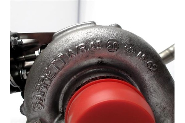Recambio de turbo para audi a6 berlina (4b2) 2.5 tdi referencia OEM IAM 059145701C VNT20 