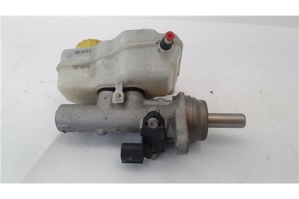 Recambio de bomba freno para volkswagen polo v (6r1) 1.0 referencia OEM IAM 6R0611301A  