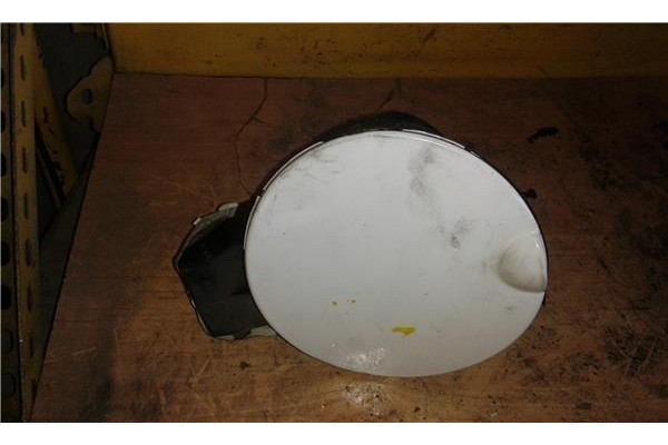 Recambio de tapa exterior combustible para seat leon (1p1) 1.9 tdi referencia OEM IAM 1P0809905   Recambio de tapa exterior combustible para seat leon (1p1) 1.9 tdi referencia OEM IAM 1P0809905