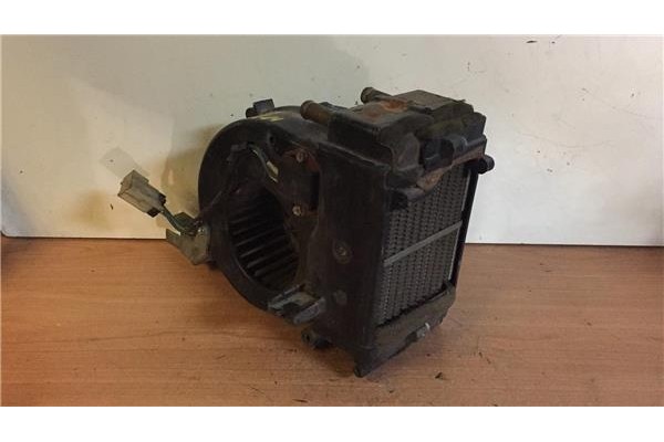 Recambio de radiador calefaccion para nissan patrol gr (y60) 2.8 slx corto td referencia OEM IAM  44031C1130 