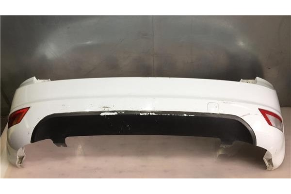 Recambio de paragolpes trasero para ford focus berlina (cap)(2004) 1.6 sport [1,6 ltr. - 85 kw cat] referencia OEM IAM   
