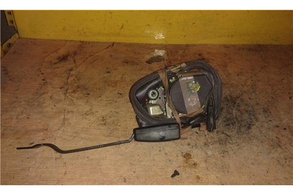 Recambio de cinturon seguridad delantero derecho para audi a4 avant (b5) 1.9 tdi referencia OEM IAM   