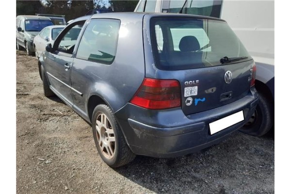 volkswagen golf iv berlina (1j1) del año 2002