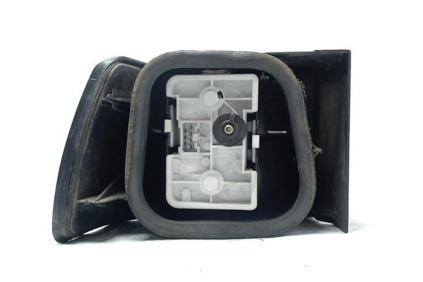 Recambio de piloto trasero derecho para citroen xantia berlina referencia OEM IAM 6351K2  