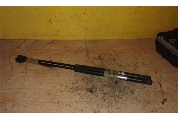 Recambio de amortiguador porton para audi a3 (8l) 1.9 tdi ambition referencia OEM IAM 8D9827552F  