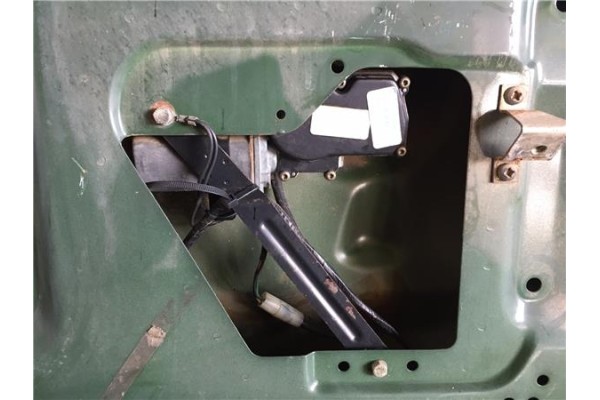 Recambio de porton trasero para land rover discovery i (lj, lg) 2.5 d 4x4 referencia OEM IAM BHD700030  