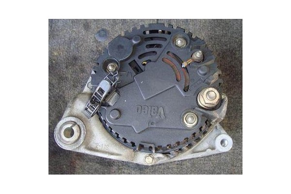 Recambio de alternador para audi a4 berlina (b5) 1.8 t referencia OEM IAM 058903016E A13VI156 