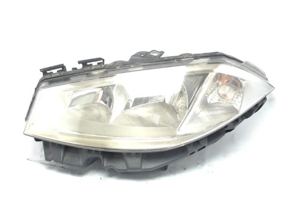 Recambio de faro delantero izquierdo para renault megane ii berlina 5p referencia OEM IAM 8200476428 89306993 