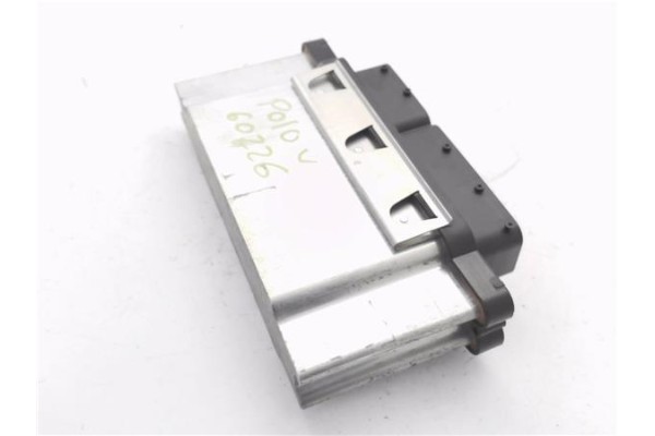 Recambio de centralita para volkswagen polo v (6r1) 1.0 referencia OEM IAM 04C907309J 0261S09676 