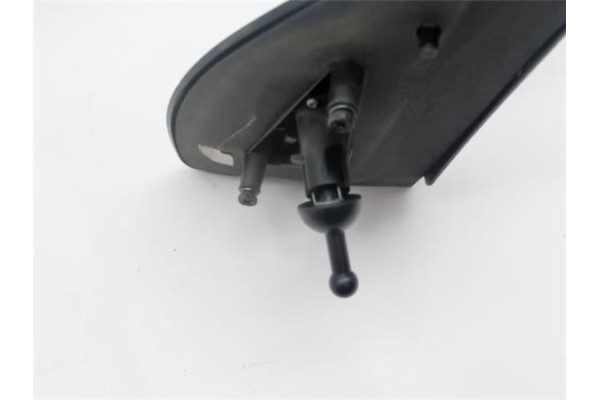 Recambio de retrovisor derecho para chevrolet kalos referencia OEM IAM   