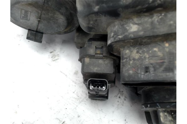 Recambio de faro delantero izquierdo para renault megane ii berlina 5p referencia OEM IAM 8200476428 89306993 