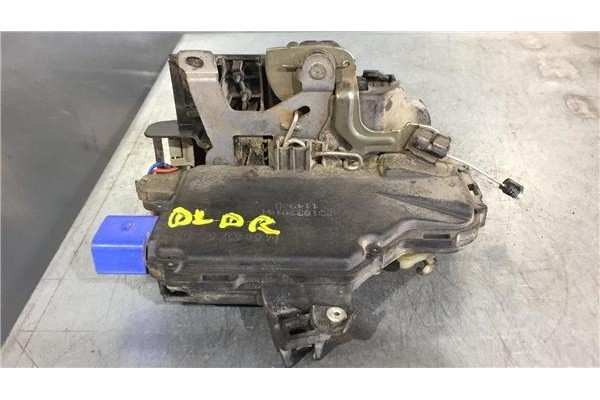 Recambio de cierre electromagnetico delantero derecho para skoda fabia (6y2/6y3) 1.9 classic referencia OEM IAM 2B1837016T  
