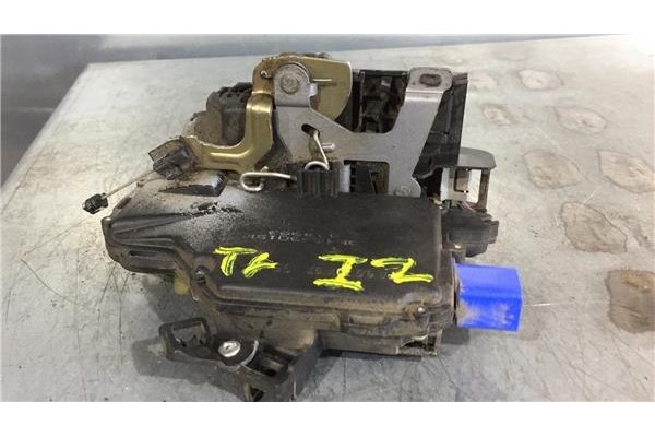 Recambio de cierre electromagnetico trasero izquierdo para skoda fabia (6y2/6y3) 1.9 classic referencia OEM IAM 3B4839015K  