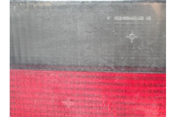 Recambio de piloto porton trasero derecho para citroen xantia berlina referencia OEM IAM   