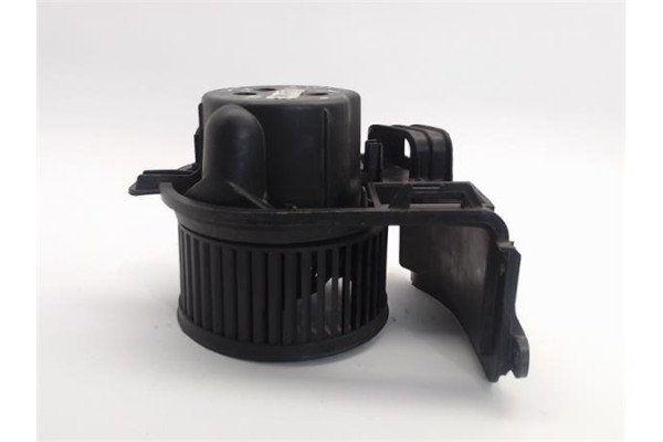 Recambio de motor calefaccion para renault clio iii referencia OEM IAM   