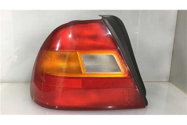 Recambio de piloto trasero izquierdo para honda civic iv fastback (ma, mb) 1.4 i (ma8) referencia OEM IAM   