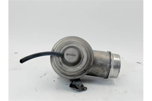 Recambio de electrovalvula egr para bmw serie 1 berlina (e81/e87) 2.0 120d referencia OEM IAM 7792077  7804381 , BMW