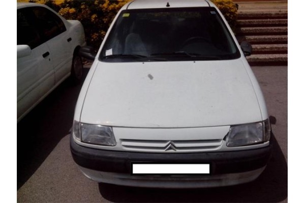 citroen saxo (1996) del año 
