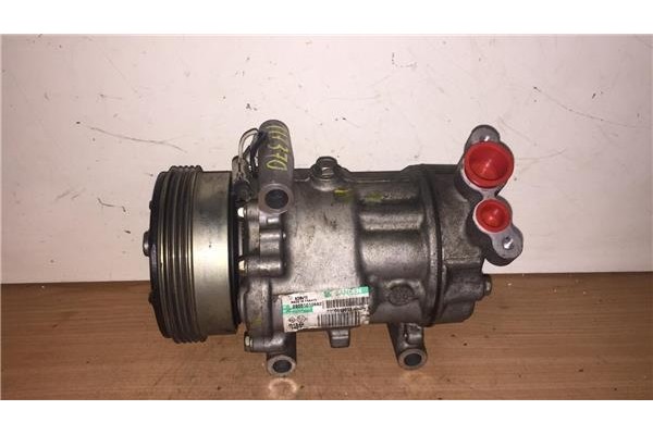 Recambio de compresor aire acond. para renault clio ii fase ii (b/cb0) 1.2 authentique referencia OEM IAM 8200618853 SD6V12 1427