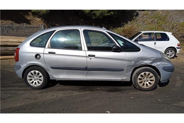 citroen xsara picasso del año 2003
