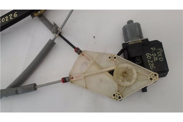 Recambio de elevalunas electrico delantero derecho para volkswagen polo v (6r1) 1.0 referencia OEM IAM 6R0959802BE  