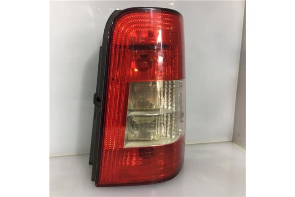 Recambio de piloto trasero derecho para peugeot partner furgón (5) 1.9 d referencia OEM IAM 9657976880 9657976780 