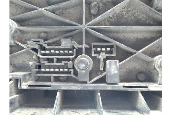 Recambio de piloto trasero izquierdo para citroen bx berlina referencia OEM IAM 95656447  