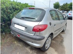 peugeot 206 del año 2000
