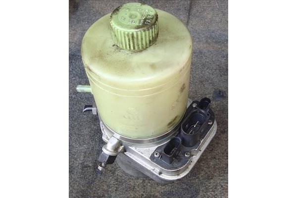 Recambio de bomba servodireccion para seat ibiza (6l1) 1.9 tdi referencia OEM IAM   