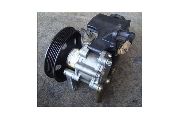 Recambio de bomba servodireccion para mercedes-benz slk (bm 170) roadster 2.3 230 compressor (170.447) referencia OEM IAM 002466