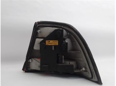 Recambio de piloto trasero izquierdo para opel vectra b berlina referencia OEM IAM 90568047  