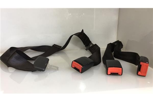 Recambio de anclaje cinturon trasero central para citroen xsara berlina (1997) 1.6 i referencia OEM IAM   