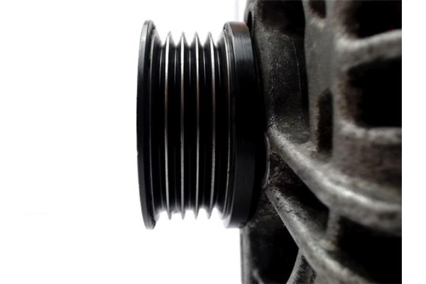 Recambio de alternador para opel corsa d 1.4 referencia OEM IAM 13222930 0124325171 