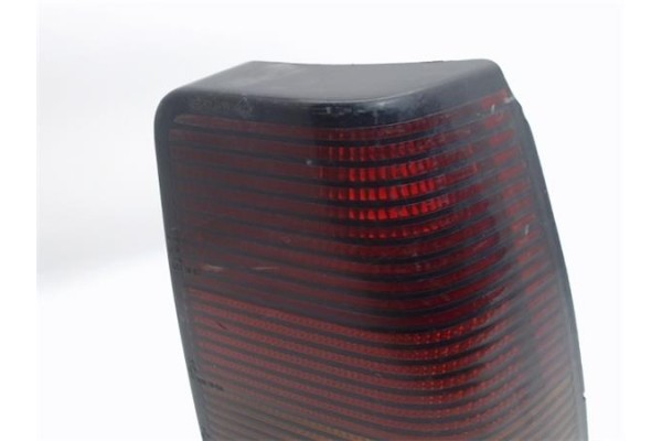 Recambio de piloto trasero derecho para opel kadett e referencia OEM IAM 395462  