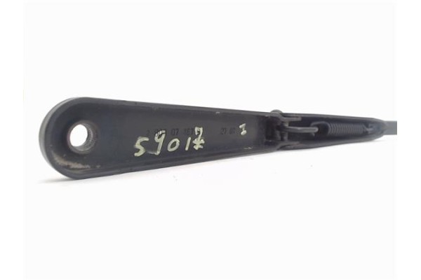 Recambio de brazo limpiaparabrisas delantero izquierdo para citroen berlingo 1.6 hdi 75 600 first furgón referencia OEM IAM 6429