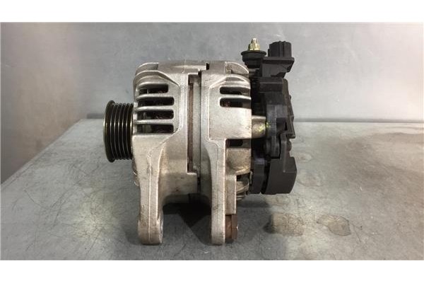 Recambio de alternador para toyota corolla (e12) 1.6 vvt-i referencia OEM IAM 270600D030B 0124315024 